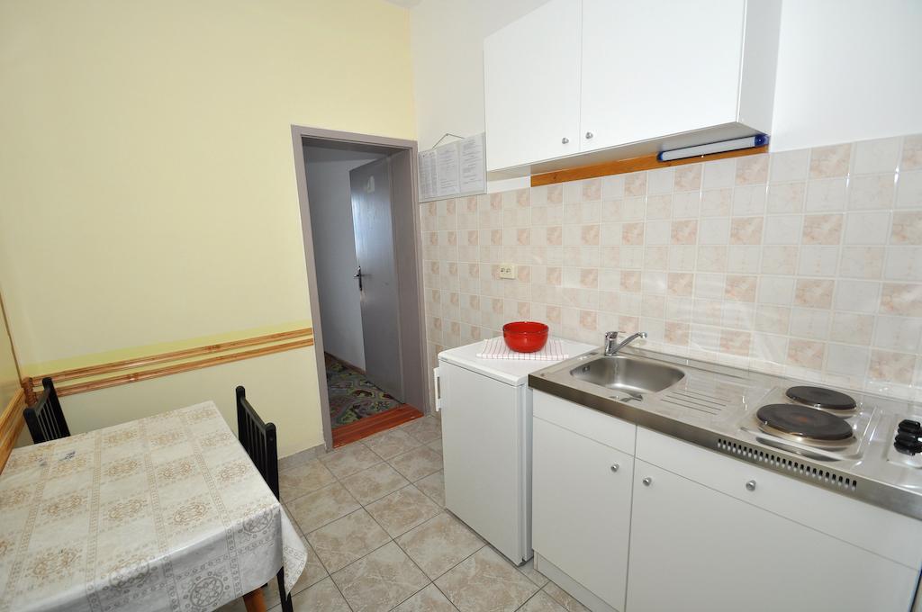 Apartments Davor Ceko Jesenice  Habitación foto